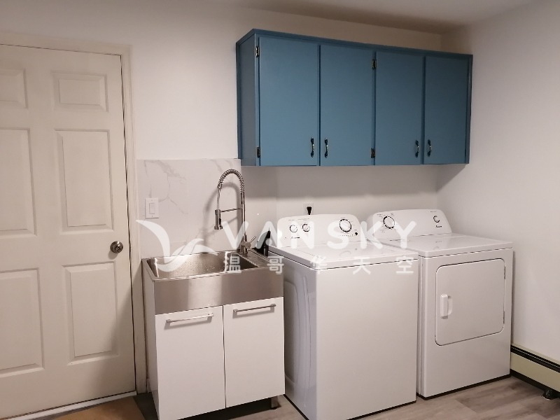 250412172635_Laundry room.jpg